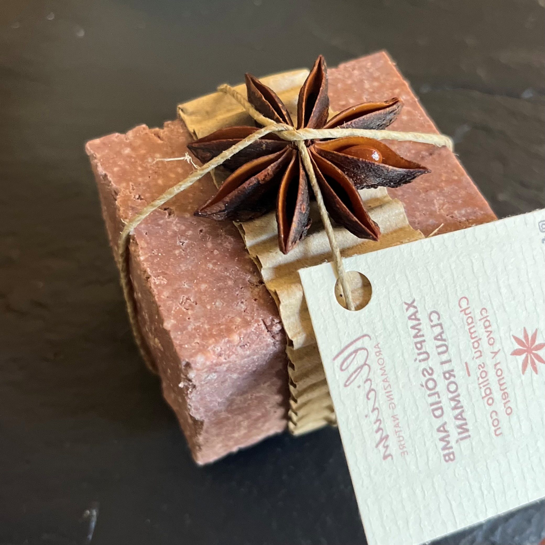 Red solid shampoo bar for dry, damage and curly hair